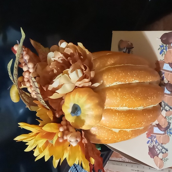 HAKACC ARTIFICIAL PUMPKIN FALL/THANKSGIVING DAY DECORATION - Picture 7 of 11